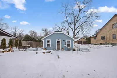 645 5th Avenue NW, New Brighton, MN 55112 - Photo 1