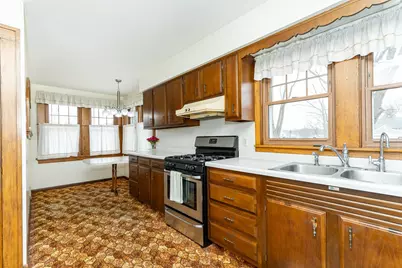 666 Saint Charles Avenue, Saint Charles, MN 55972 - Photo 12