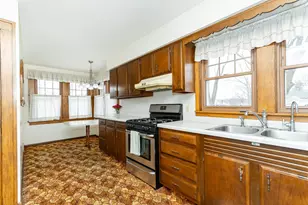 666 St Charles Ave, Saint Charles, MN 55972 - Photo 12