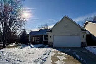 1801 13th St W, Hastings, MN 55033 - Photo 2