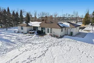 5422 35th St S, Fargo, ND 58104 - Photo 28