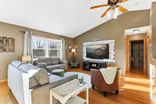 7876 Isleton Ave S, Cottage Grove, MN 55016 - Photo 6