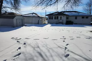 914 Chestnut Ct, Saint Cloud, MN 56303 - Photo 12