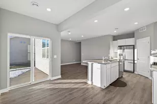 12669 Erskin St NE, Blaine, MN 55449 - Photo 14