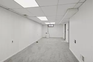 6828 Vincent Ave S, Richfield, MN 55423 - Photo 44