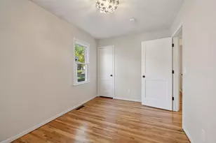 6828 Vincent Ave S, Richfield, MN 55423 - Photo 38