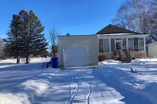 620 3rd St, Hawley, MN 56549 - Photo 2