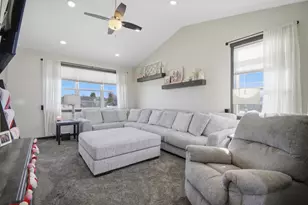 1300 18th Dr NE, Austin, MN 55912 - Photo 4