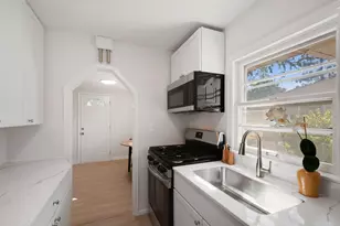 6820 Pleasant Ave, Richfield, MN 55423 - Photo 10