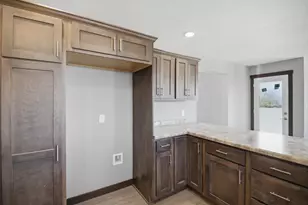 1801 13th Ave NE, Austin, MN 55912 - Photo 16