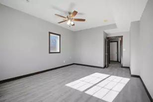 1801 13th Ave NE, Austin, MN 55912 - Photo 54