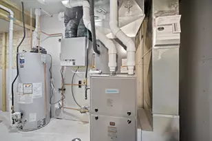 1801 13th Ave NE, Austin, MN 55912 - Photo 68