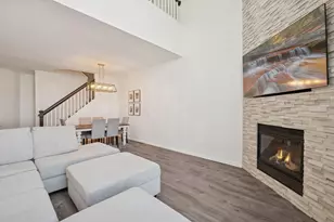 18289 Kerrville Trail, Lakeville, MN 55044 - Photo 2