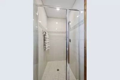 11824 Welters Way, Eden Prairie, MN 55347 - Photo 32