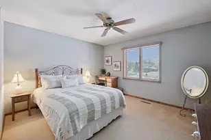 11824 Welters Way, Eden Prairie, MN 55347 - Photo 38