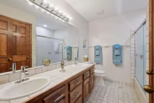 11824 Welters Way, Eden Prairie, MN 55347 - Photo 40