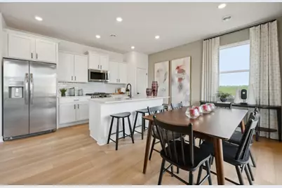 914 Harvest Trail, Buffalo, MN 55313 - Photo 2