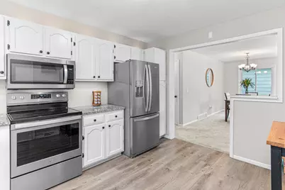 6321 Newton Avenue S, Richfield, MN 55423 - Photo 10