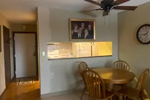 1181 Edgcumbe Rd, Saint Paul, MN 55105 - Photo 4