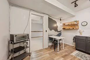 9909 Oakland Ave S, Bloomington, MN 55420 - Photo 48