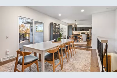 9909 Oakland Avenue S, Bloomington, MN 55420 - Photo 20