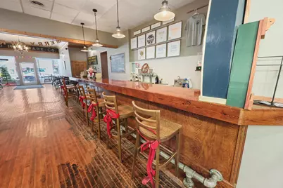 201 N Sibley Avenue, Litchfield, MN 55355 - Photo 16