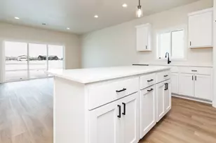 1600 5th Ave NE, Dilworth, MN 56529 - Photo 6