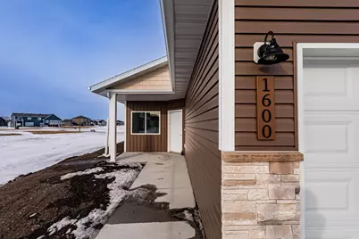 1600 5th Avenue NE, Dilworth, MN 56529 - Photo 2