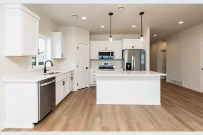 1600 5th Avenue NE, Dilworth, MN 56529 - Photo 8