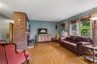 629 5th Avenue S, Hopkins, MN 55343 - Photo 10
