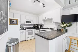 6359 St John's Dr, Eden Prairie, MN 55346 - Photo 2