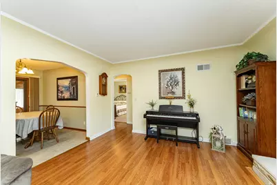 137 Memorial Drive NW, Blooming Prairie, MN 55917 - Photo 8