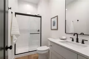 13975 27th St N, West Lakeland Township, MN 55082 - Photo 10