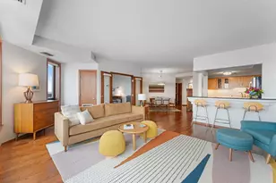 168 6th St E, Saint Paul, MN 55101 - Photo 6