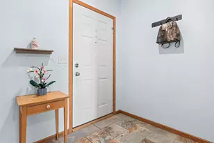 1035 Providence Dr, Shakopee, MN 55379 - Photo 6