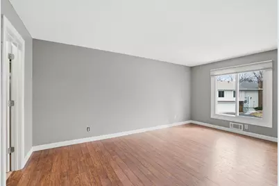 1633 W 140th Street, Burnsville, MN 55337 - Photo 16