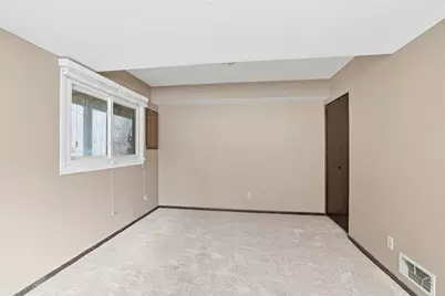 1633 W 140th Street, Burnsville, MN 55337 - Photo 22