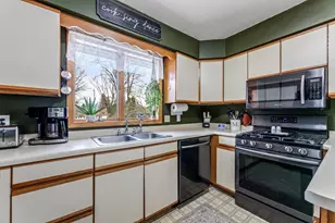 145 4th Ave NW, Elgin, MN 55932 - Photo 12