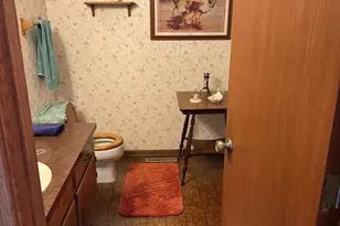 1807 Brookside Dr, Albert Lea, MN 56007 - Photo 52