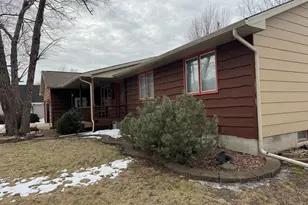 1807 Brookside Dr, Albert Lea, MN 56007 - Photo 12