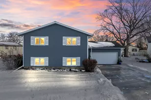 405 9th Ave Cir NW, Kasson, MN 55944 - Photo 1