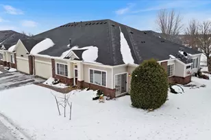 13930 54th Ave N, Plymouth, MN 55446 - Photo 2