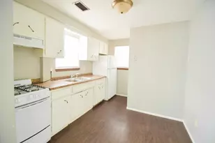 4110 Lake Breeze Ave, Brooklyn Center, MN 55429 - Photo 8