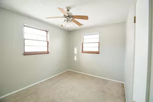4110 Lake Breeze Ave, Brooklyn Center, MN 55429 - Photo 8