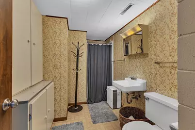 2004 Hillcrest Drive, Saint Cloud, MN 56303 - Photo 32