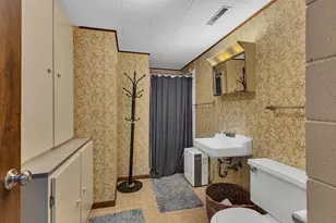 2004 Hillcrest Dr, Saint Cloud, MN 56303 - Photo 32