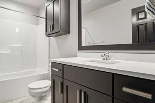 6137 68th St S, Fargo, ND 58104 - Photo 20