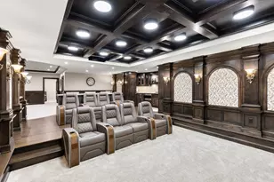 1560 Hunter Dr, Wayzata, MN 55391 - Photo 30