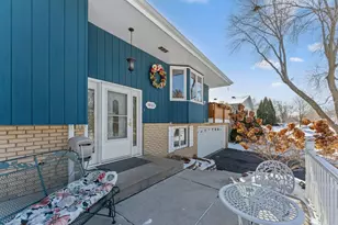 1655 18th Ave NW, New Brighton, MN 55112 - Photo 2