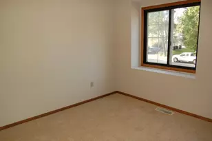 1410 Cleveland St, Anoka, MN 55303 - Photo 6